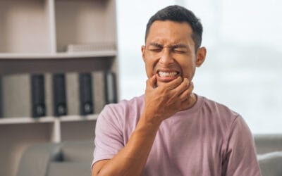 Is a Tooth Infection Serious? Emergency Signs & Treatment
